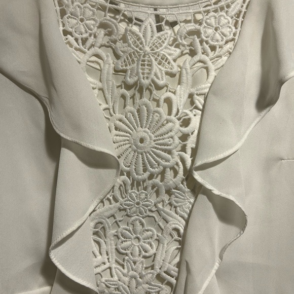 Dex peplum top with open applicate details - Picture 3 of 5